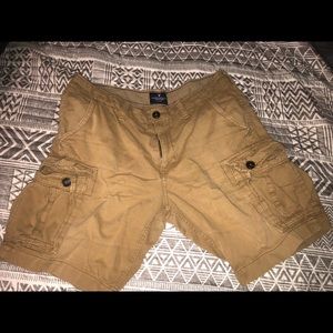 Men’s American Eagle Khaki shorts